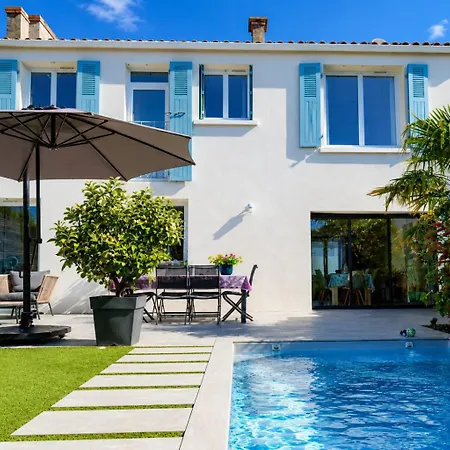 度假居 Jolie Maison De Avec Piscine - 5 Personnes *